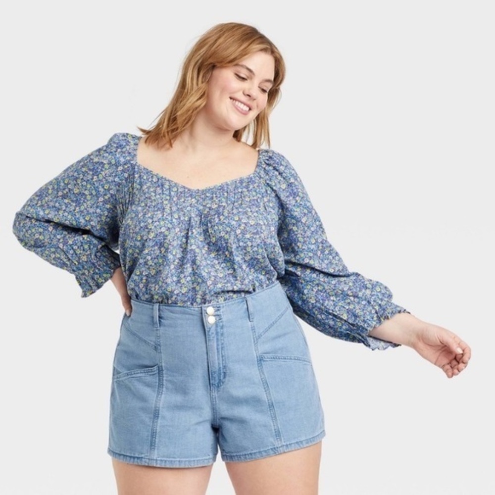 Women's Long Sleeve Pintuck Blouse - Universal Thread, Navy Blue Floral, XXL